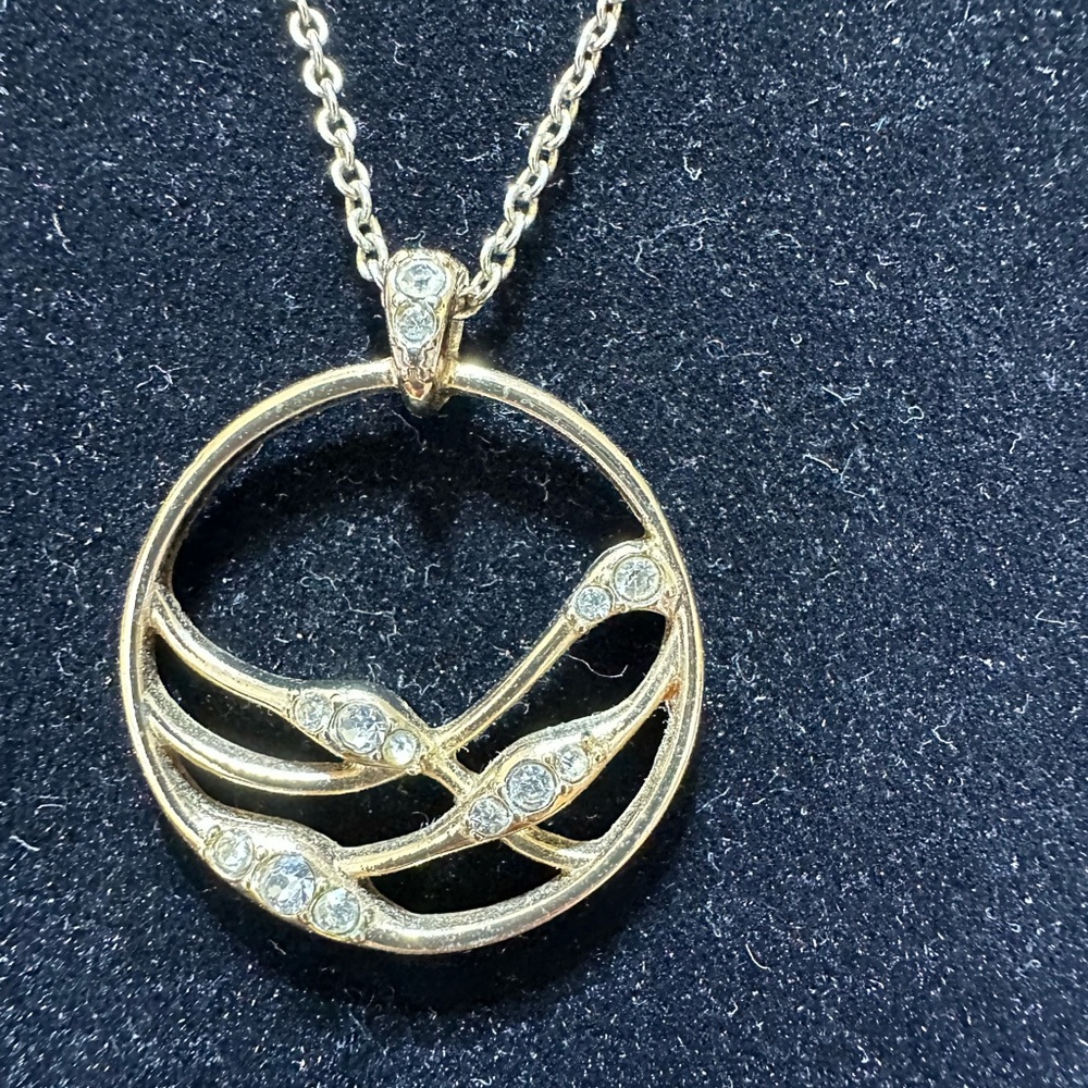 NRT necklace
